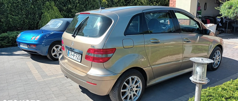 BMW 3GT cena 69000 przebieg: 233000, rok produkcji 2017 z Pabianice małe 436